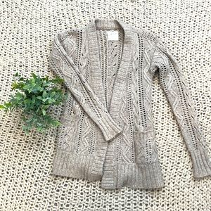 Aerie sweater, cream, size XS